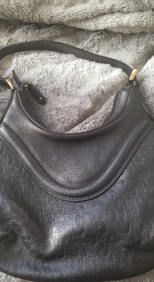 Black Gucci Horseshoe Leather Purse - Picture 6 of 15